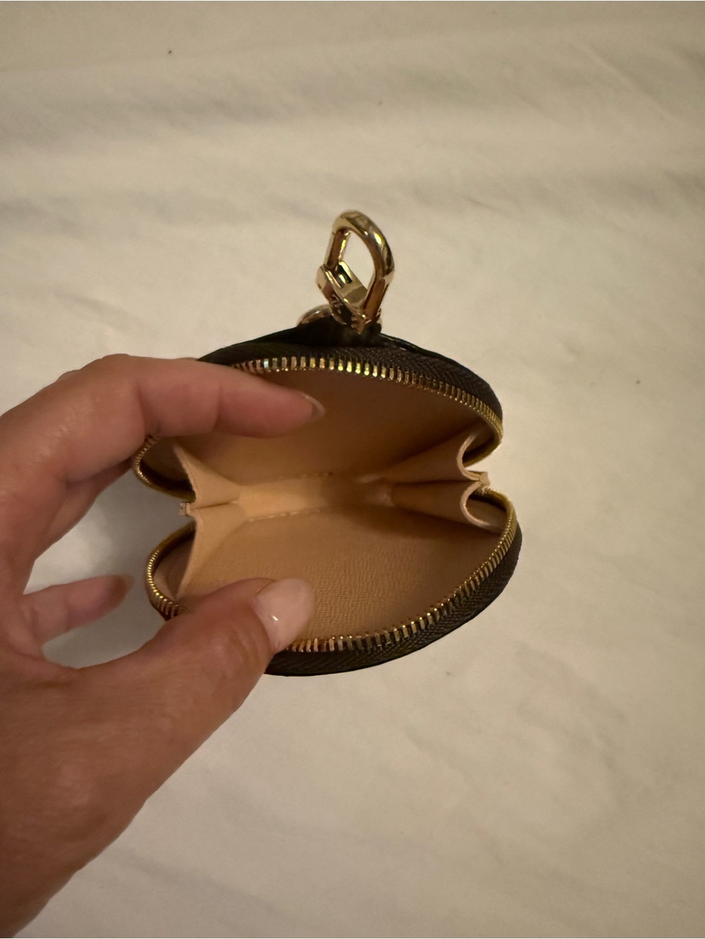 Louis Vuitton Monogram Round Coin Case - Brown with Gold Hardware - Picture 3 of 3